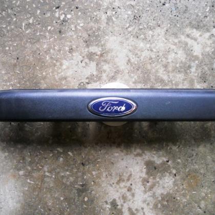 Пластиковая накладка подсветки номера Ford Tranzit